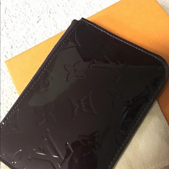 ‼️SOLD‼️ Louis Vuitton Amarante Key Cles Wallet - Picture 5 of 7